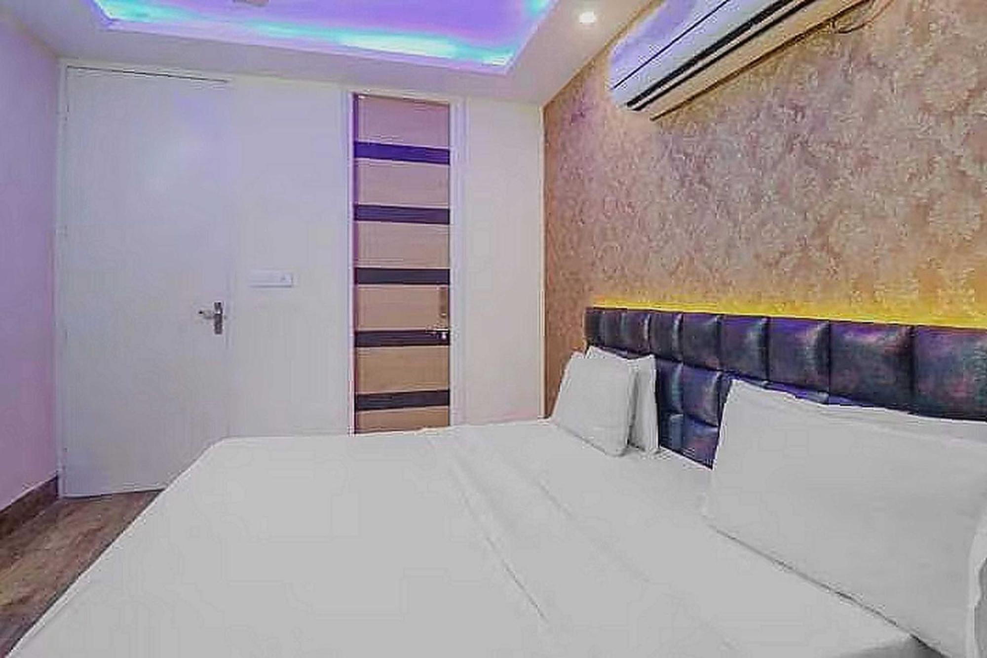 Super Hotel O Vivaan Residency Rohtak Εξωτερικό φωτογραφία