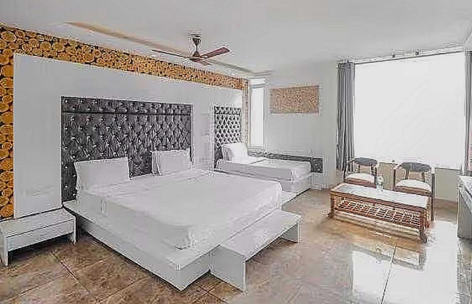 Super Hotel O Vivaan Residency Rohtak Εξωτερικό φωτογραφία